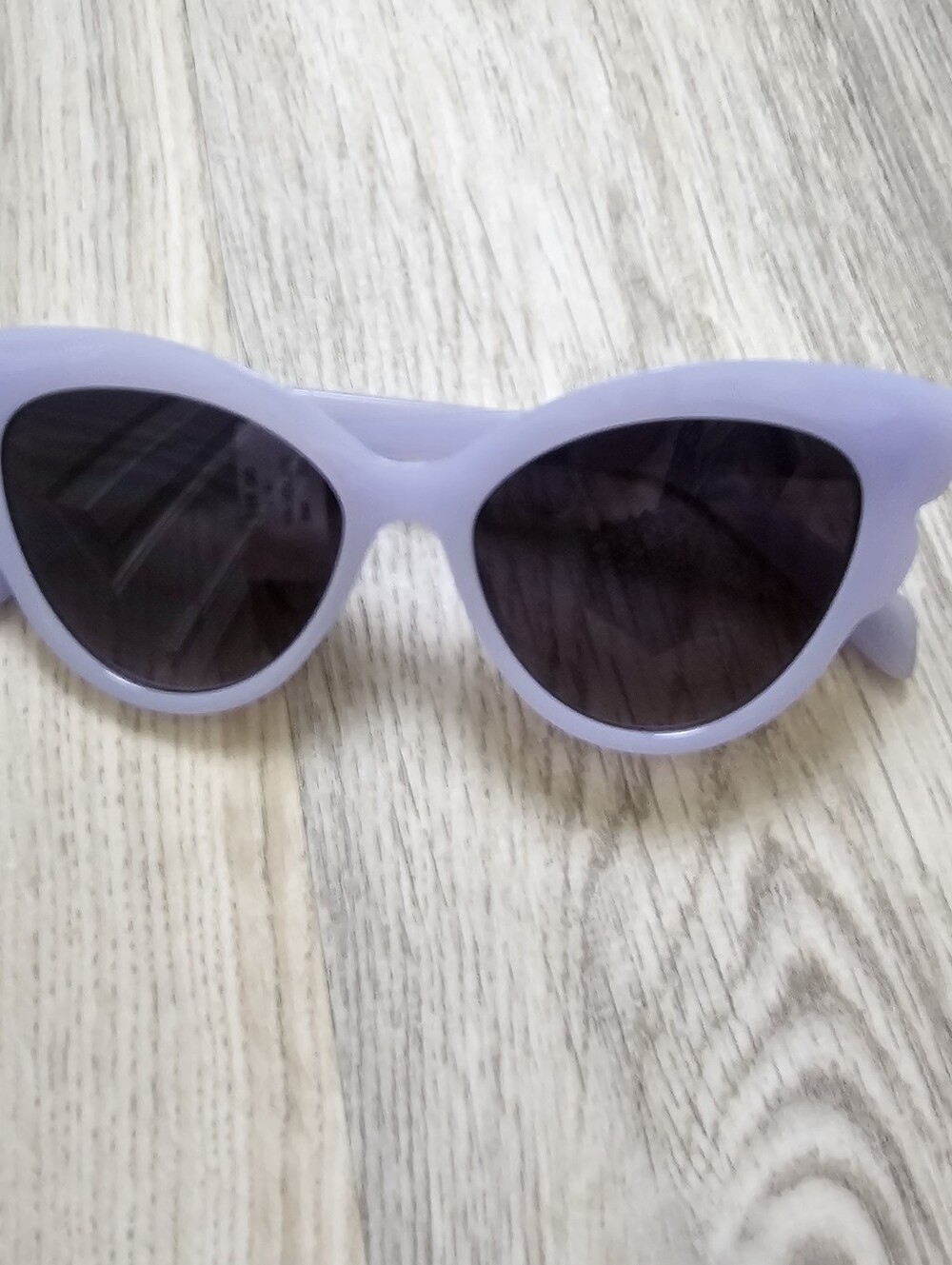 New Francescas Lilac Acrylic Sunglasses